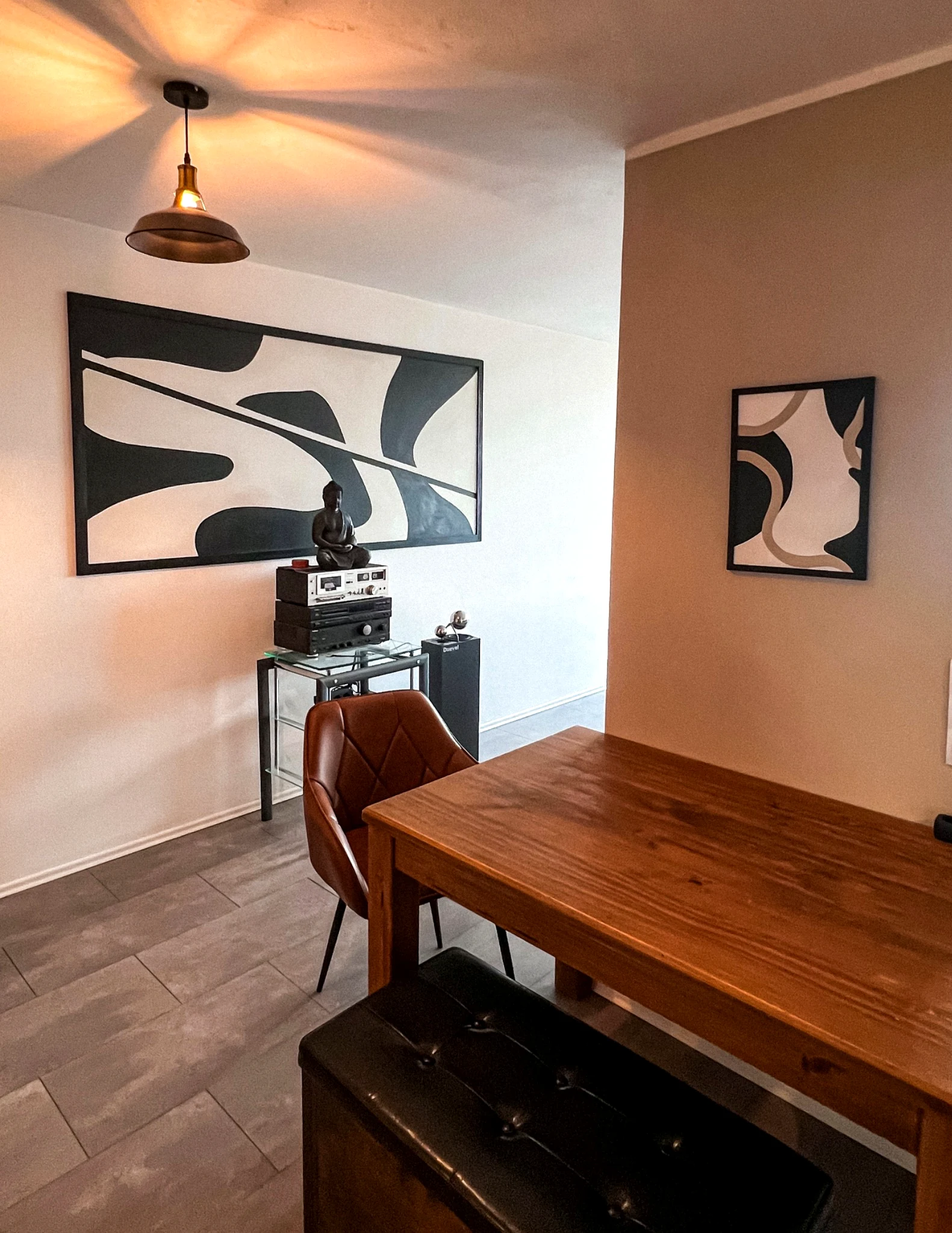 Minimalist project with canvases in an apartment